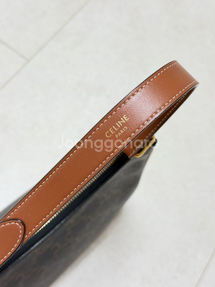 셀린느 아바백--1