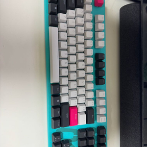 리얼포스 하츠네 미쿠 판매합니다