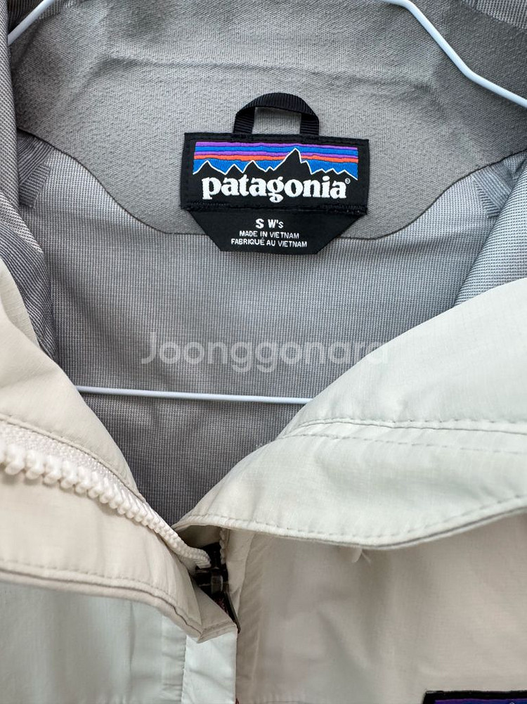 파타고니아 우먼 토렌쉘 울화이트 S--2