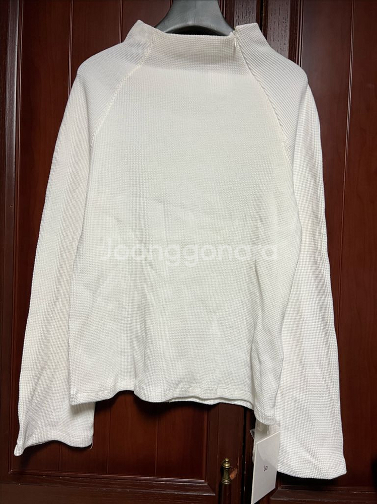 다이애그널, Le, 프론트로우 탑--4