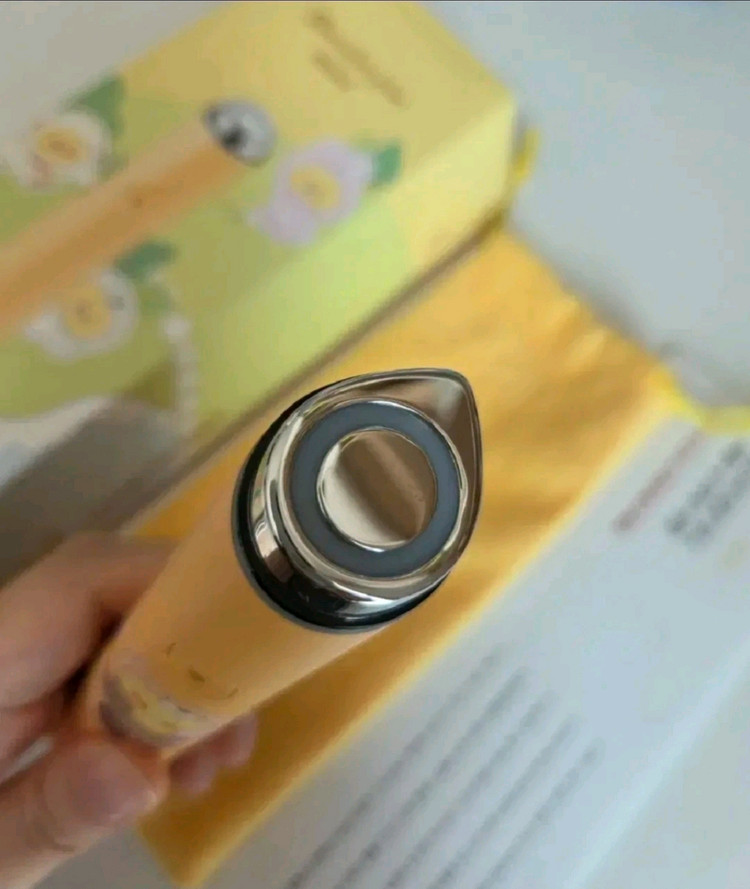 [한정] 부스터 프로 미니 춘식이 에디션(뷰티기기)--1