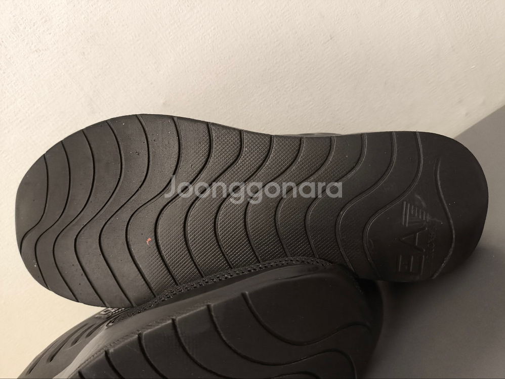 uk4 230~235mm 엠포리오 아르마니 운동화--9