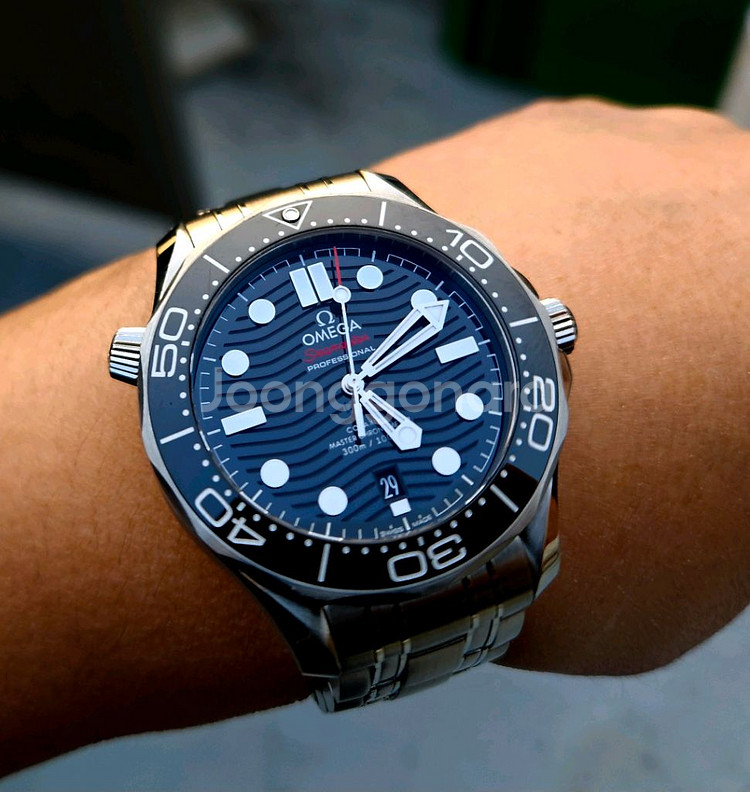 오메가 씨마스터 300 다이버 검판/블랙--3