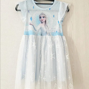 시원한 여름 소재) 여아 120 사이즈 엘사 원피스 판매 합니다