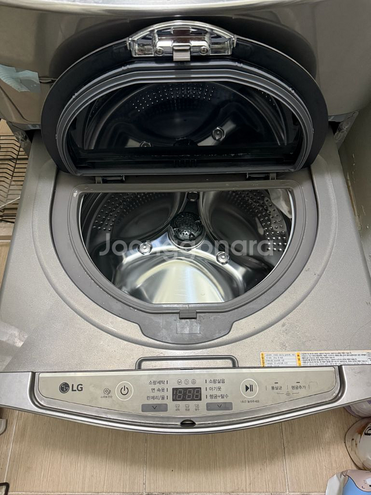LG 트롬 드럼세탁기 24kg--1