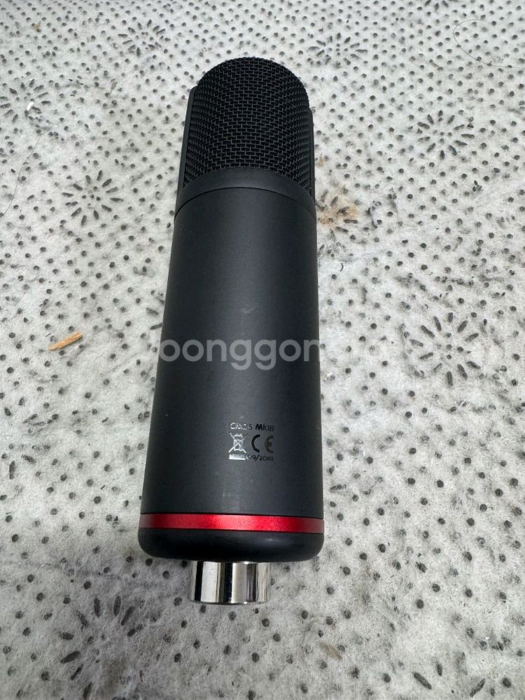 스칼렛 2i2 3세대 스튜디오 패키지 스칼렛2I2 3세--0