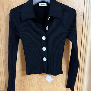 산드로 검정 니트 가디건 80사이즈