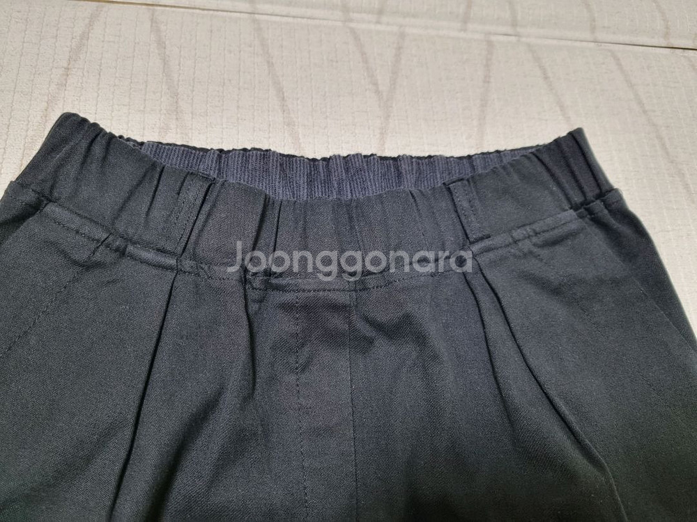 배기핏 허리밴딩 팬츠. 블랙. 55사이즈--1