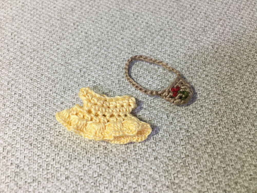 [실바니안 뜨개옷] 노랑 플리츠 원피스 가방 세트 이미지