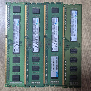 DDR3 4GB 메모리 8개