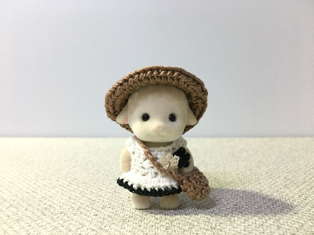 [실바니안 뜨개옷] 화이트 원피스 모자 가방 세트 이미지