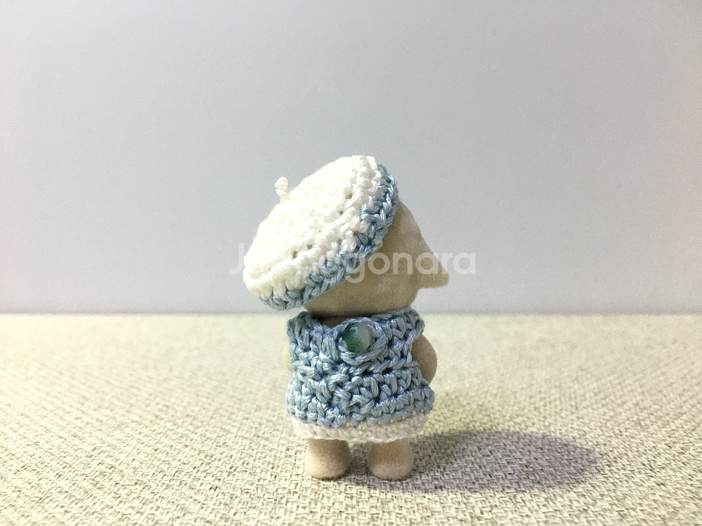 [실바니안 뜨개옷] 하늘색 원피스 베레모 세트--1