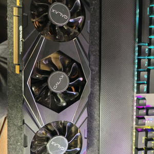 갤럭시 RTX 2080 ti 3팬 그래픽카드