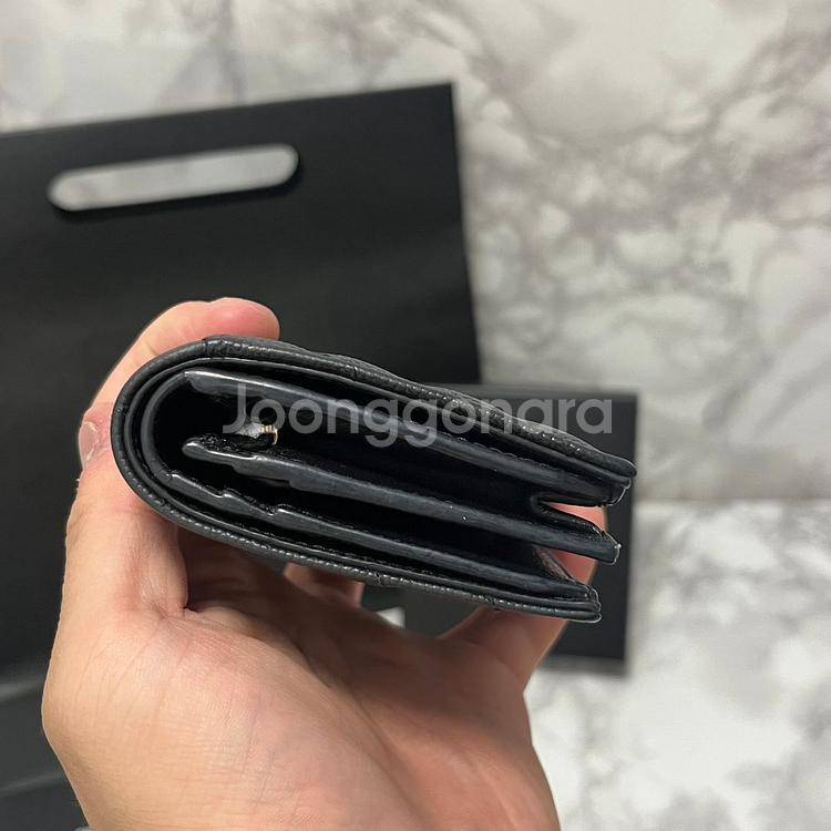 [OS,풀구성품] 입생로랑 마틀라세 금장 반지갑--3