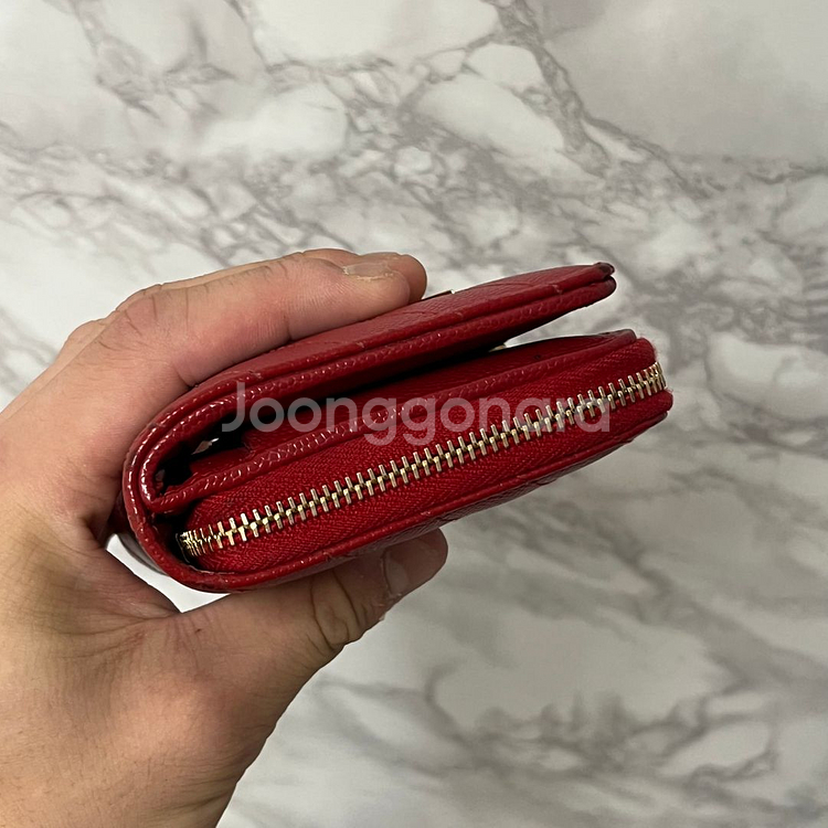 [OS] 입생로랑 모노그램 컴팩트 금장 반지갑--2