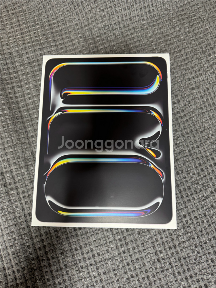 아이패드 프로 13 M5 256기가 스페이스블랙 미개봉--0