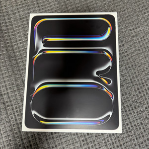 아이패드 프로 13 M5 256기가 스페이스블랙 미개봉