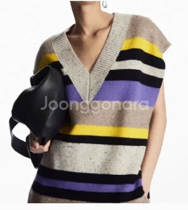 코스 COS 오버핏 배색 니트 베스트 eur M사이즈--2