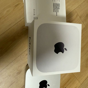 (풀옵) 맥미니 m4 32램/1테라