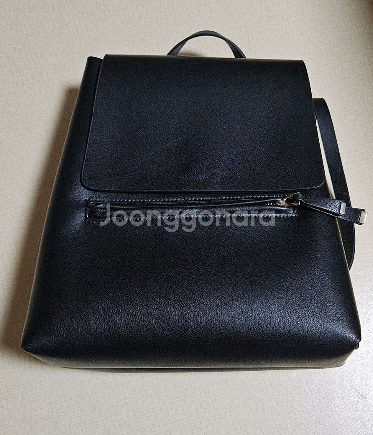 자라 레더 백팩 블랙--0