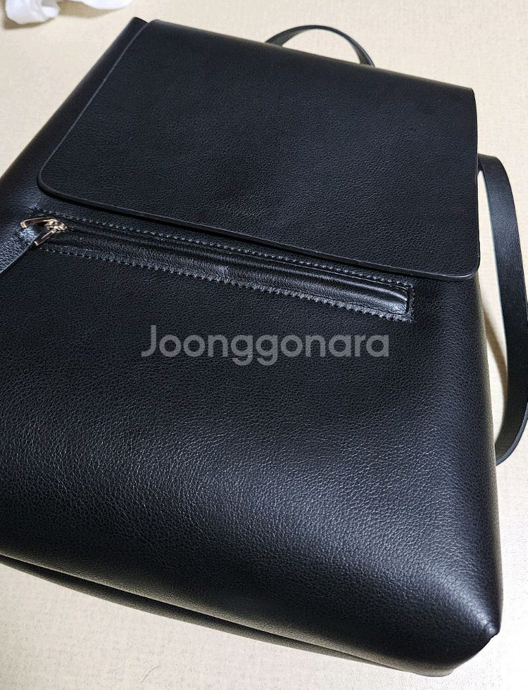 자라 레더 백팩 블랙--7