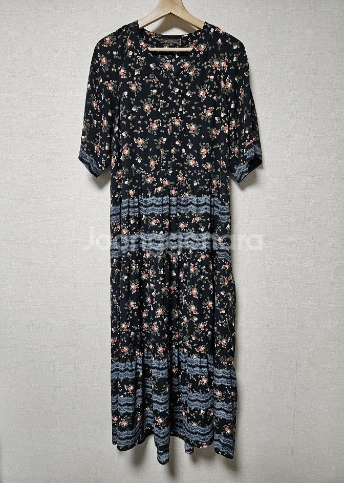 써스데이 아일랜드 플로럴 패턴 맥시 원피스 s사이즈--3