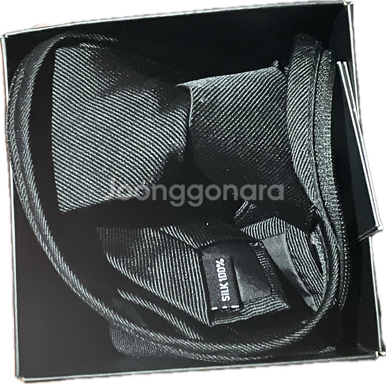 무신사 스탠다드 오토매틱 실크 솔리드 넥타이 블랙 새상품--3