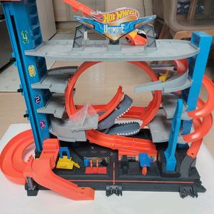 핫휠 메가주차타워 상어레이싱(Hot Wheels City Ultimate Garage)