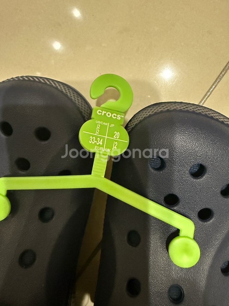 (새상품) 털 크록스 j2--2