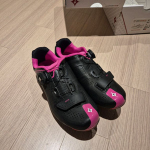 스페셜라이즈드 클릿슈즈(235)&시마노 105 페달