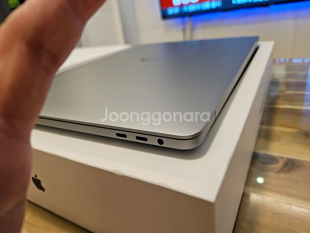 맥북 프로 16인치 풀박스 윈10설치 가능--5