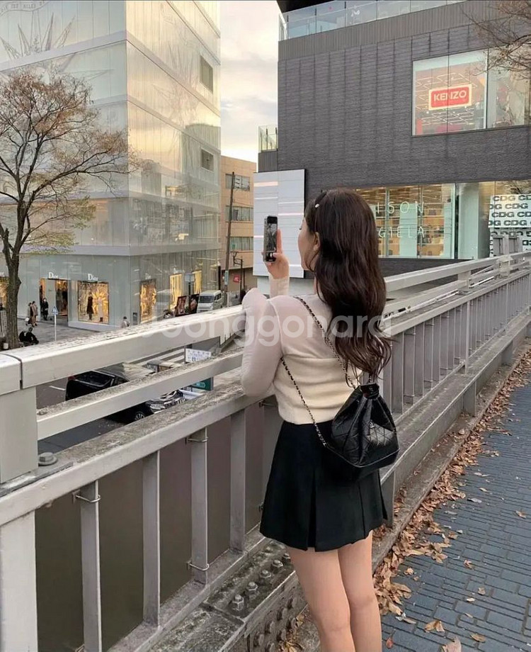 베르니마켓 베르니 울 플리츠 스커트 블랙 s--1