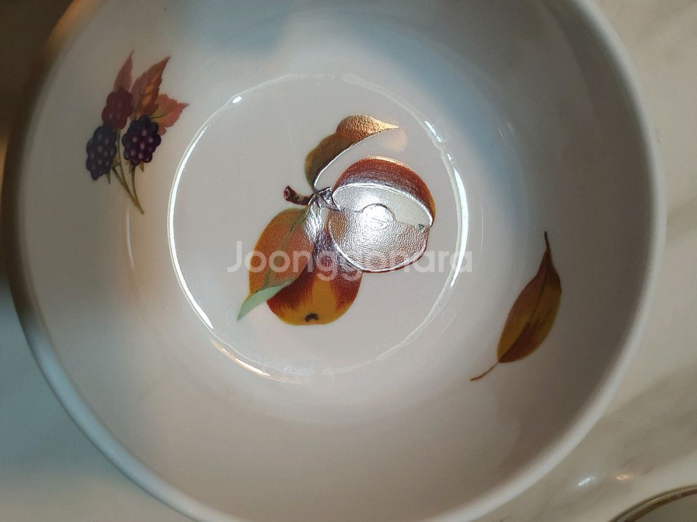 영국 로얄우스터 이브샴 밥.국그릇 개당값--4