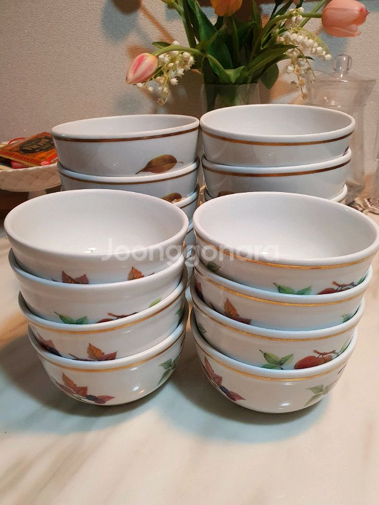 영국 로얄우스터 이브샴 밥.국그릇 개당값--3