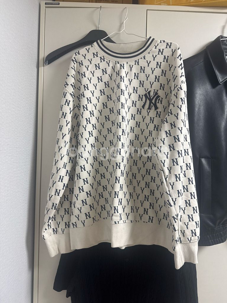 MLB 맨투맨 남여공용--1