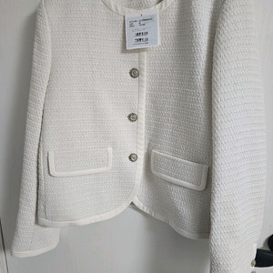 나이스클랍 아이보리 트위드 자켓 66 새상품. 타임 마인 미샤 랑방 시스템 쥬크 지컷