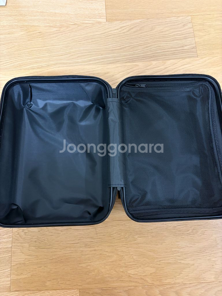 벤츠 굿즈 미니 캐리어 레디백--2