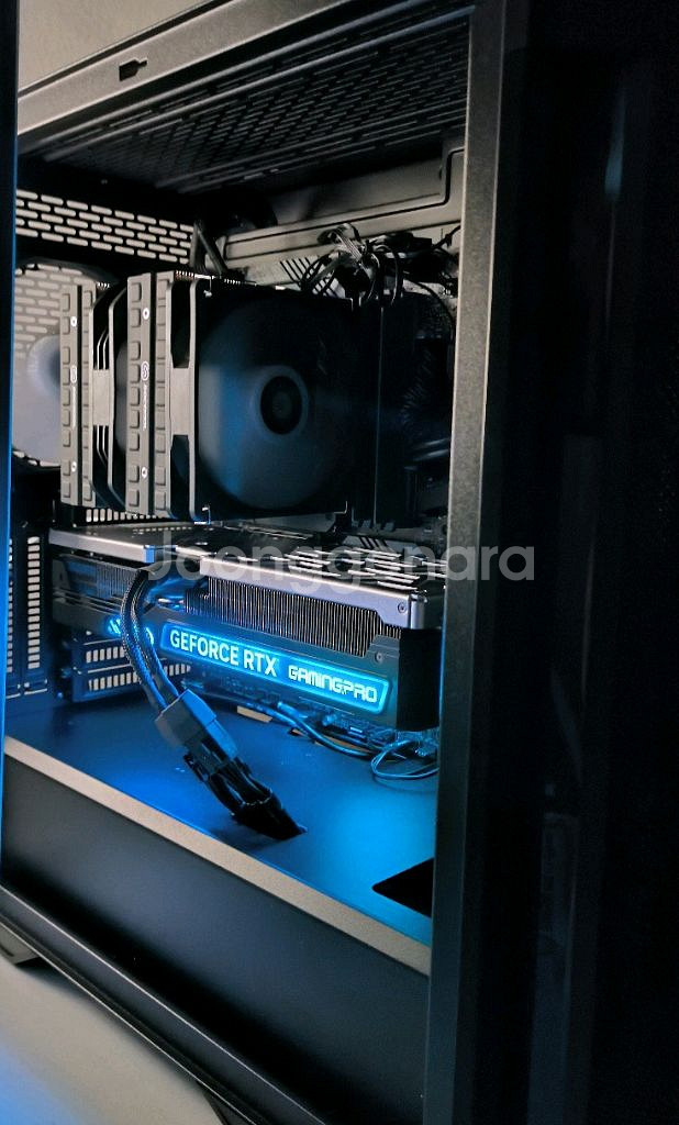 7800x3d rtx 4070 그래픽카드--0