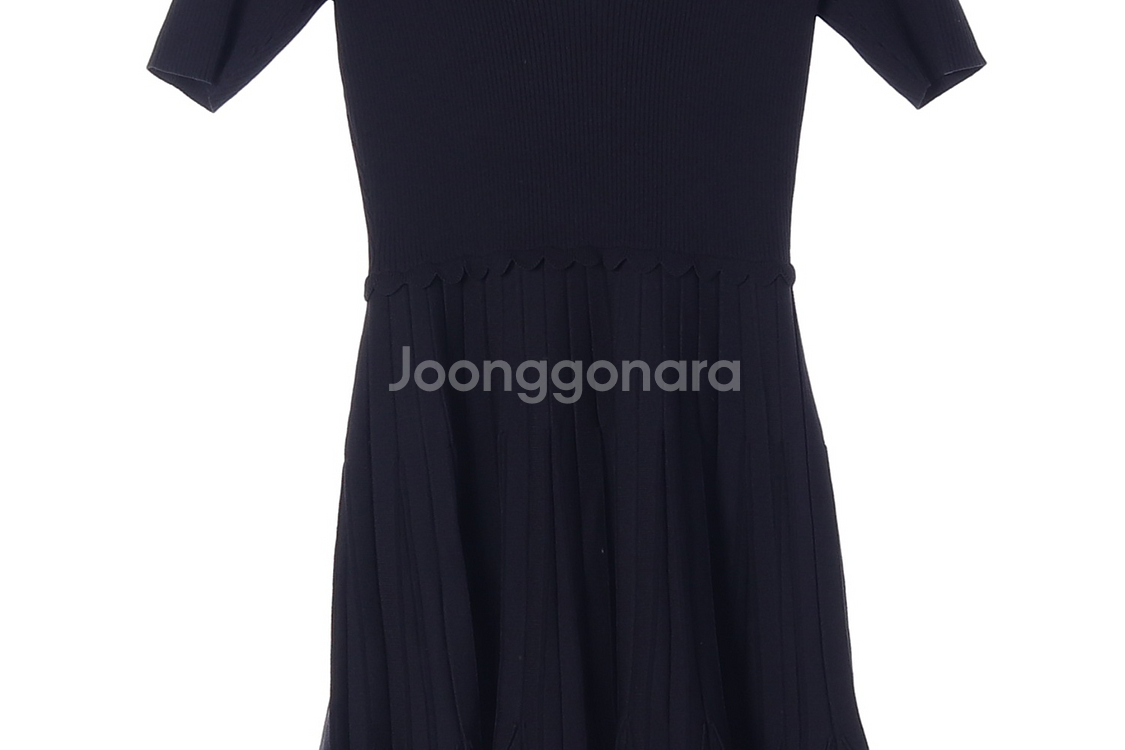 [S]산드로 네이비 반팔 카라 니트 플레어 원피스 드레스--2