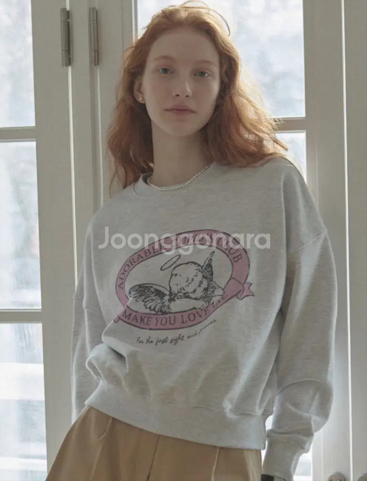 논로컬 큐피드 맨투맨 라이트그레이 새상품--1