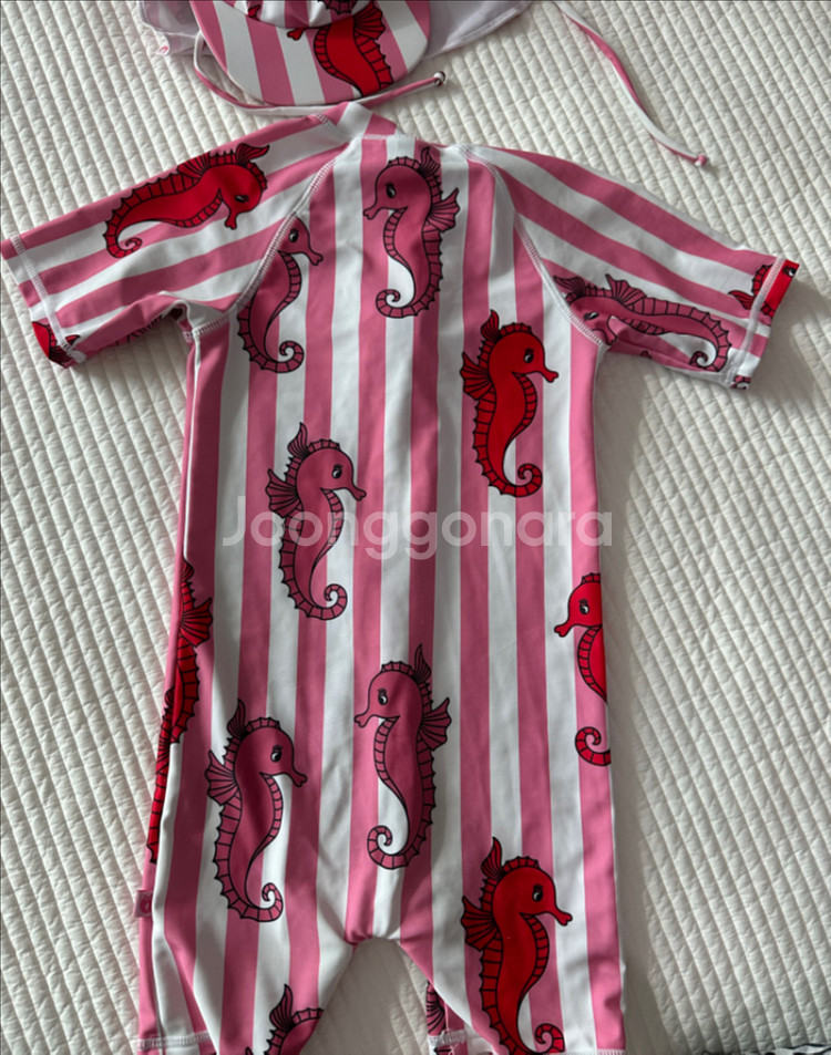 스마포크 래쉬가드--1