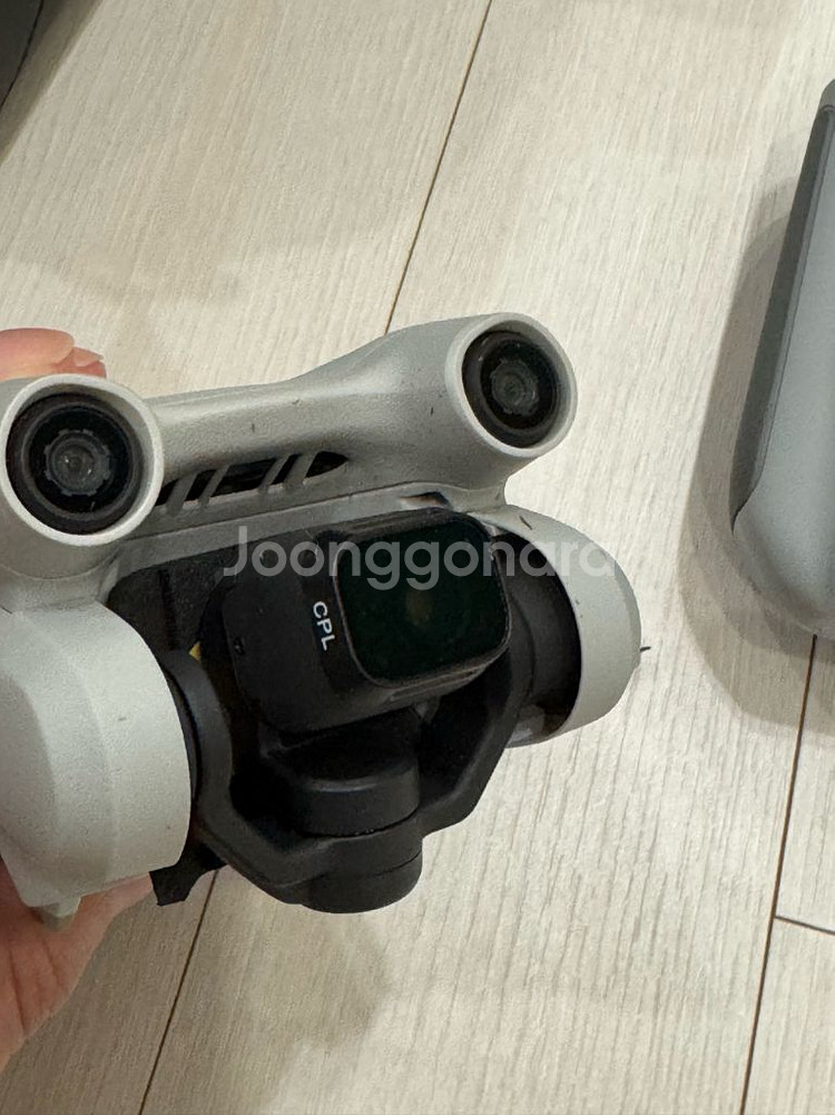 DJI 매빅 미니3프로 플라이모어킷 풀박스 판매합니다--4