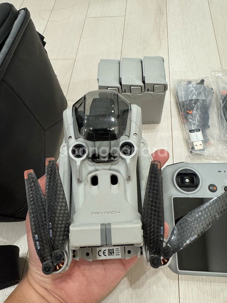 DJI 매빅 미니3프로 플라이모어킷 풀박스 판매합니다--2