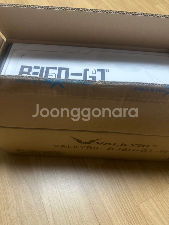 발키리 B360-GT LCD ARGB (화이트)--1