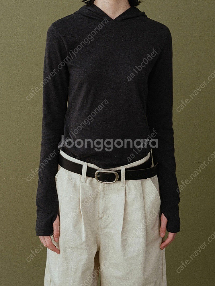 어그스트 후디 롱 슬리브 차콜 새상품--1