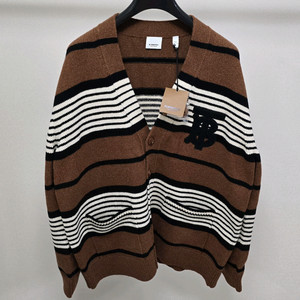 버버리 TB 로고 가디건 L사이즈 105 110