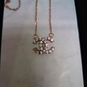 샤넬 CC 로고 펜던트 목걸이