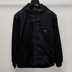 프라다 리나일론 개버딘 후드 자켓 50사이즈 100