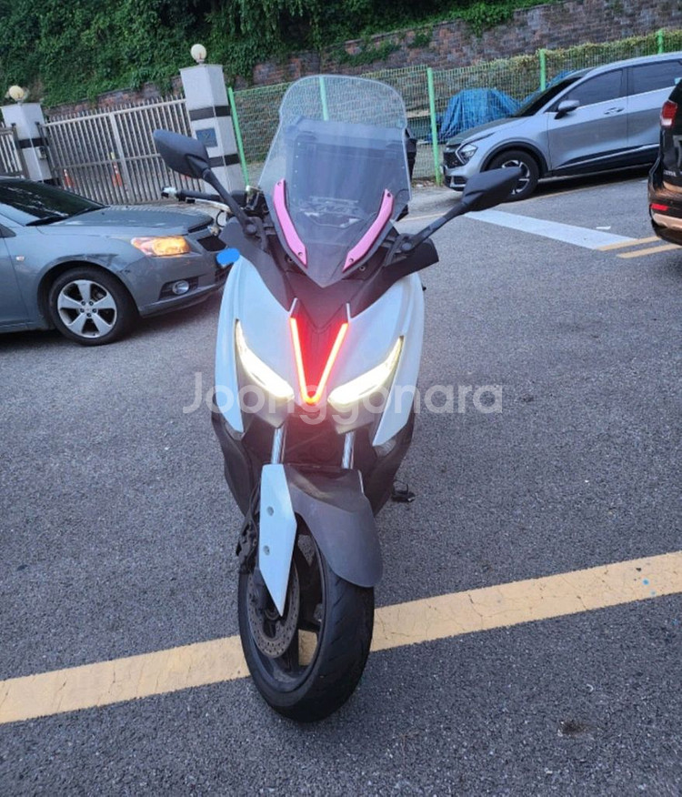 야마하 xmax300 스쿠터--0