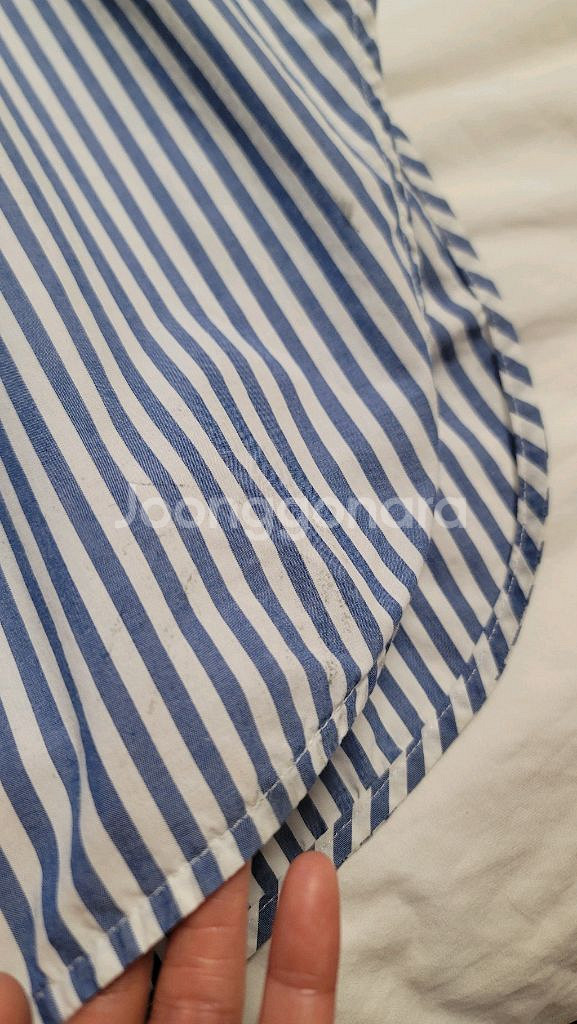 질스튜어트 스트라이프 셔츠(사이즈55)--7